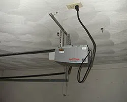 State Garage Doors Fayetteville, GA 770-954-8561 - gar-opener-01