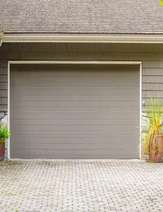 State Garage Doors Fayetteville, GA 770-954-8561 - gar-overhead-01